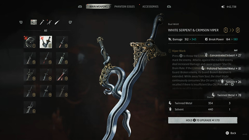 The weapon interface displays a pair of dual-wielded serpentine curved swords featuring elaborately carved snake-head hilt guards, with damage stats and upgrade materials displayed on the right.